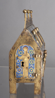 France%2C%20unknown%20artist%2C%20%3Cb%3E%3Ci%3E%20Reliquary%3C%2Fi%3E%3C%2Fb%3E%2C%2013th%20century%2C%20enamel%2C%20gilt%2C%20and%20copper%2C%20Gift%20of%20Mrs.%20Charlotte%20A.%20Maser%2C%20public%20domain%2C%2069.69
